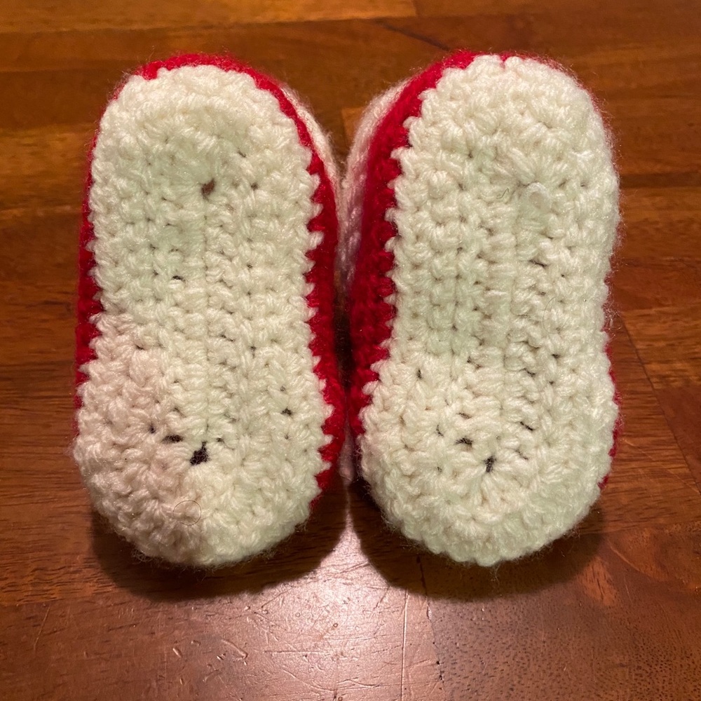 Handmade Baby Booties👶 - Picture 4 of 5